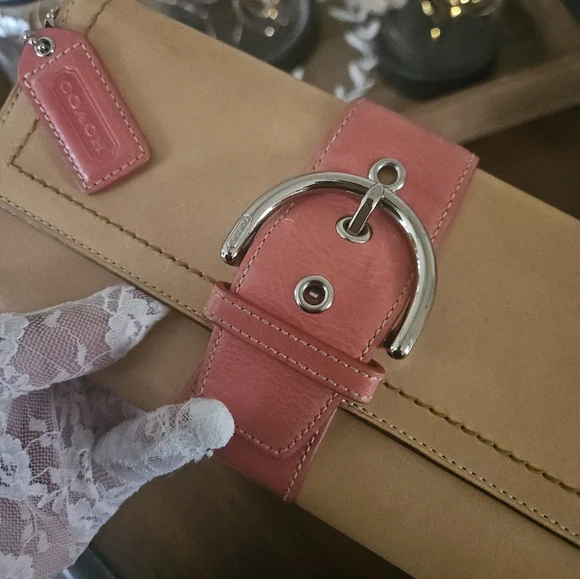 Coach Italian Leather Oversized Clutch - Picture 8 of 12